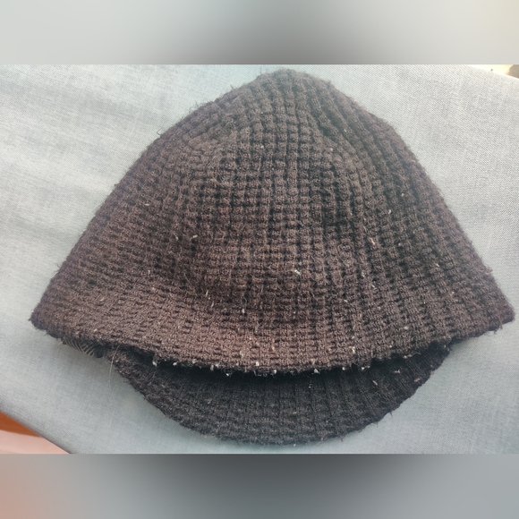 Dakine Dark Knit Beanie - Picture 4 of 5